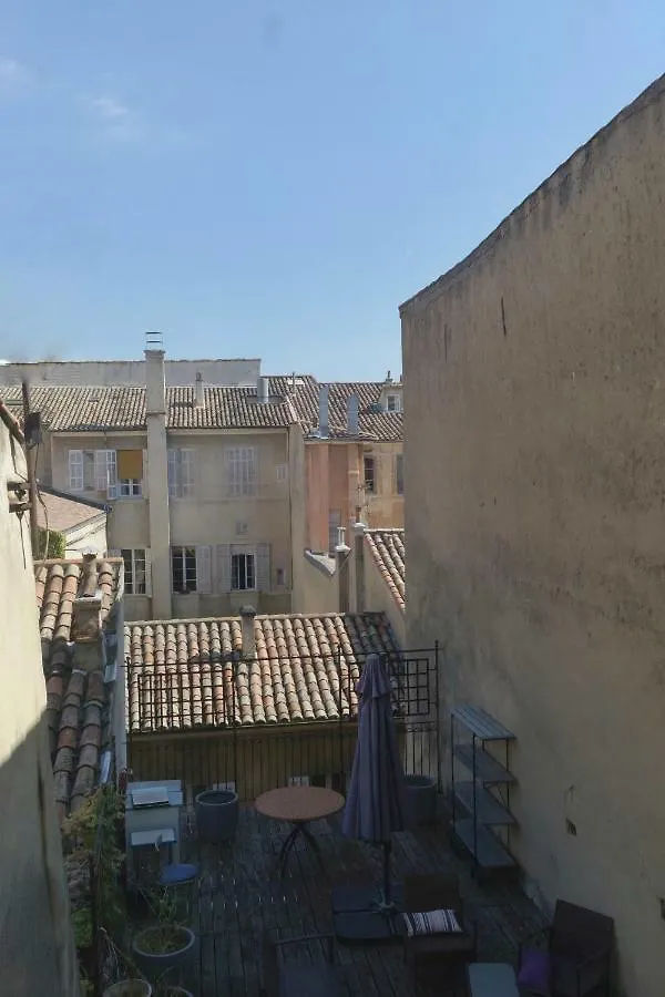 La Suite Albertas Aix-en-Provence 0*,