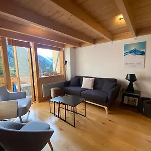 https://residence-grand-roc-kercham.hotels-rhonealpes.com
